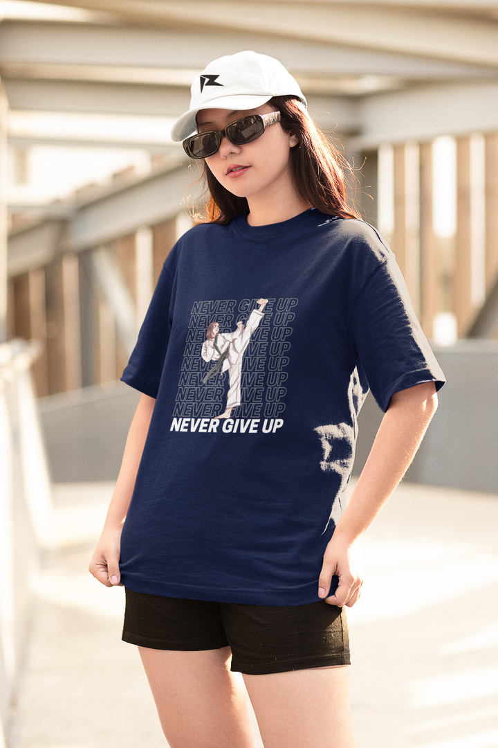Karate Never Give Up Oversized T-Shirt