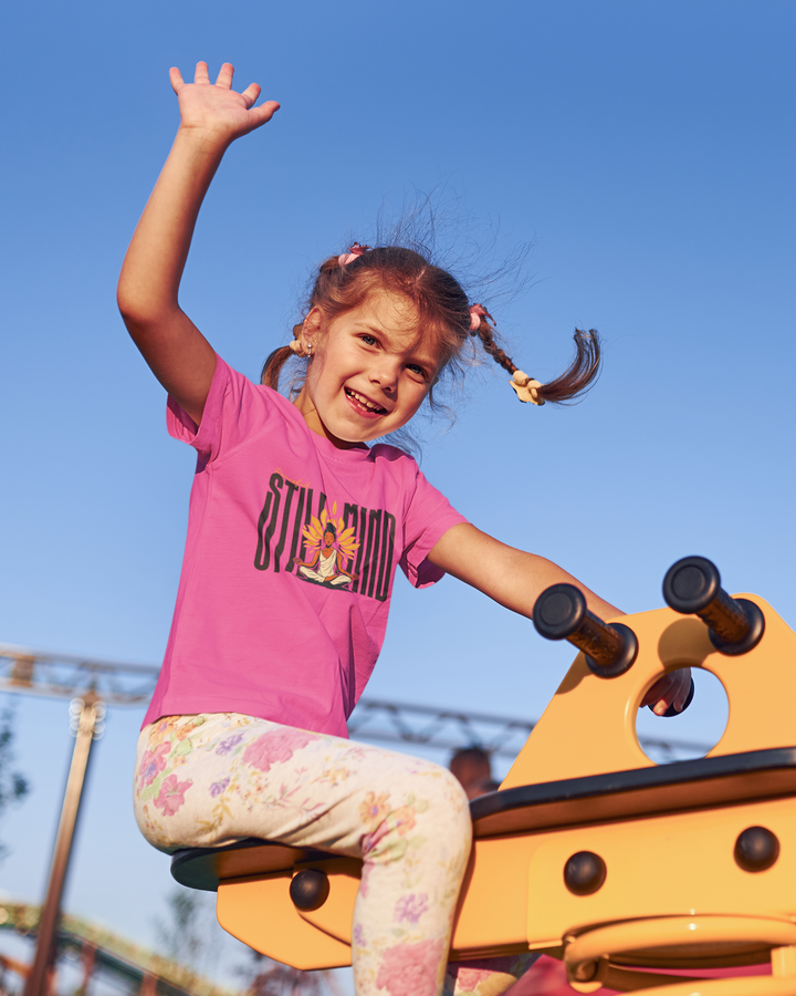 STILL MIND - Girl's Crew Neck T-Shirt