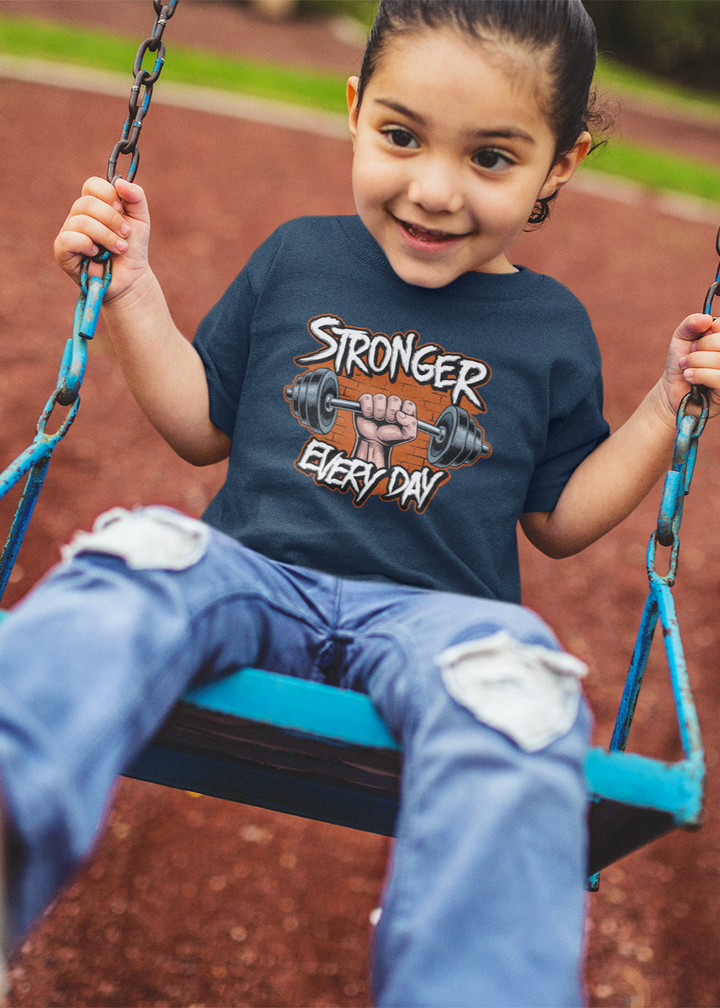 Stronger Every DaY - Fitness Girl's Crew Neck T-Shirt