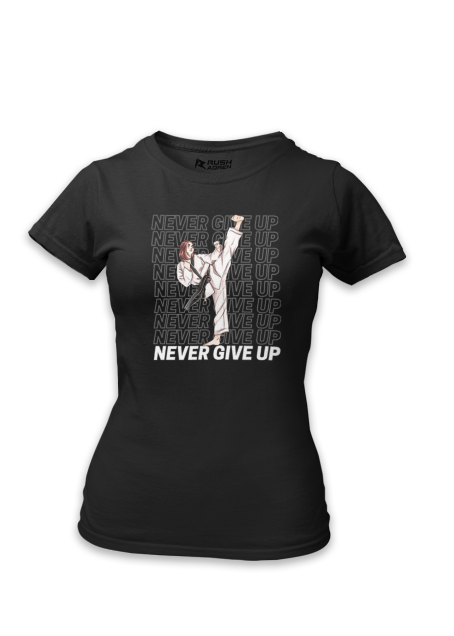 Karate Never Give Up Classic T-Shirt