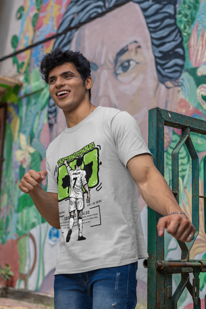 CR7 IS HERE - Men's Classic Crew T-Shirt